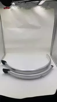 Крылья велосипедные M-WAVE, 28-29"х60 мм, металлопластиковые, с усами, с брызговиками, серебристые, 00-180316-УЦЕНКА