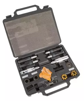 Набор SUPER B для нарезки резьбы в раме для кареток профи в кейсе 5-880029