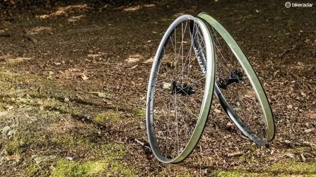 Обод велосипедный, SunRingle 32h Duroc 35 Sleeved, 27,5, отверстий 32, цвет черный, SK9E14P13605C