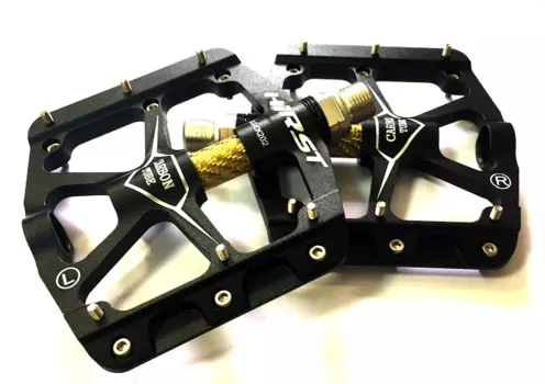 Педали велосипедные HORST H200, алюминий, ось Cr-Mo+CARBON, 99*101*11 мм, 300 г, черный, 00-170815