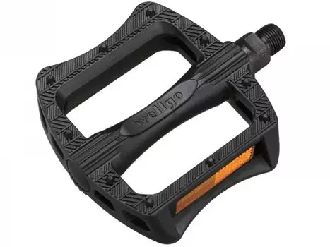 Педали велосипедные WELLGO пластиковые B123 широкие ось Cr-Mo 288г черные 6-14123