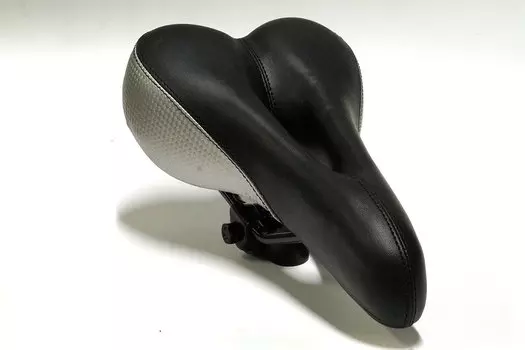 Седло велосипедное JOY KIE DS-2424 MTB 265*145mm, 420гр, комфорт, анатомическое, черное