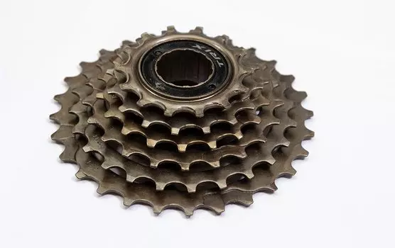 Трещотка TRIX, фривил, 6 скоростей, зубья 14-28T, сталь, коричневая, FW-6 BROWN