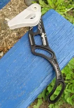 Успокоитель цепи велосипедный Neutrino ISCG05, черный, NCGDIS05BK