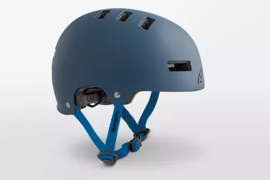 Велошлем Bluegrass Superbold Matt Petrol Blue