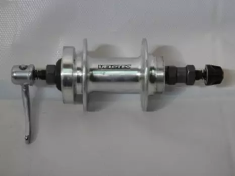 Велосипедная втулка VELOTEC, задняя, 36 спиц, резьбовая, серебрянная, с эксцентриком
