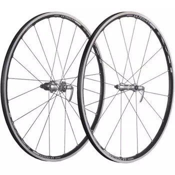 Колеса велосипедные Shimano 6700 переднее и заднее для 9-10 скоростей, бескамерная EWH6700FRCAX