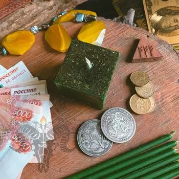Свеча "Денежный куб"