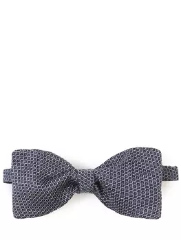 Бабочка шелковая