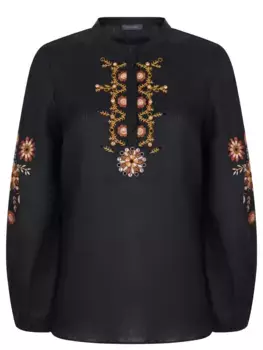 Блуза с вышивкой