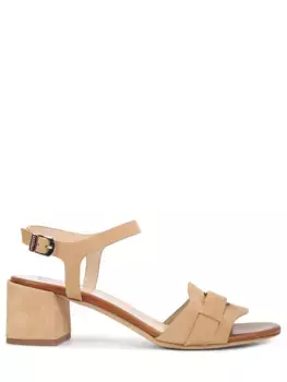 Босоножки из нубука