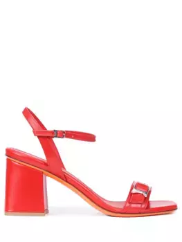 Босоножки кожаные