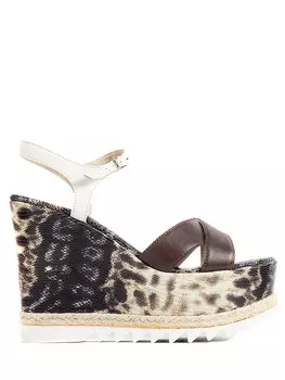 Босоножки кожаные AGL