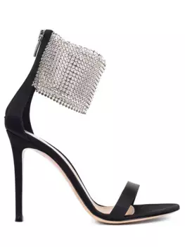 Босоножки текстильные Adore