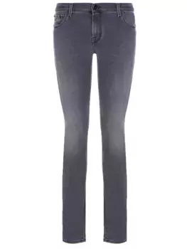 Джинсы зауженные