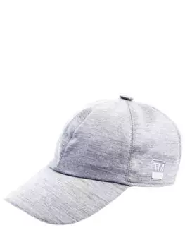 Кепка из шерсти