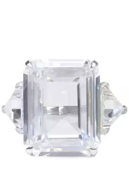 Кольцо с фианитом