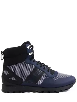 Комбинированные кроссовки