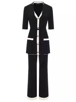 Костюм из шелка и вискозы