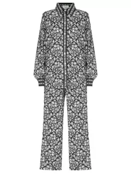 Костюм из вискозы