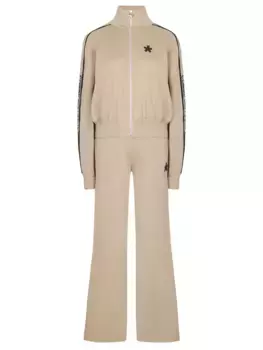 Костюм с логотипом