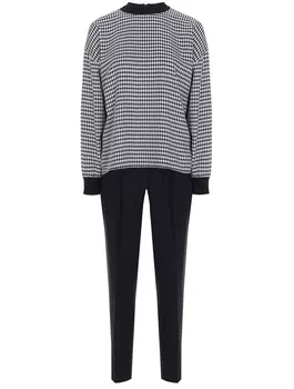 Костюм с узором