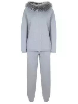 Костюм шерстяной