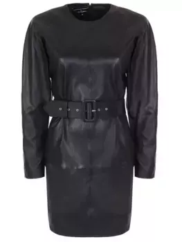 Кожаное платье-мини с поясом