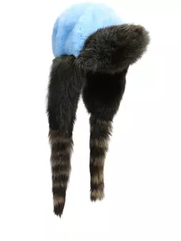 Меховая шапка