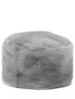 Меховая шапка