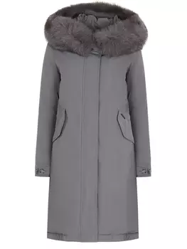Парка с меховой отделкой
