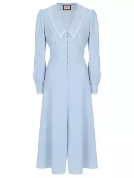 Платье из крепа