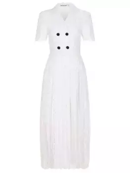 Платье с шитьем