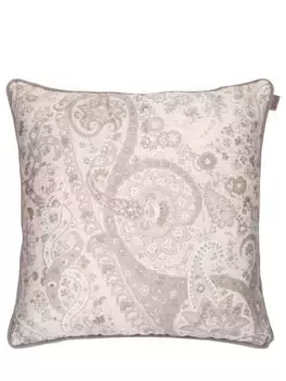 Подушка с узором