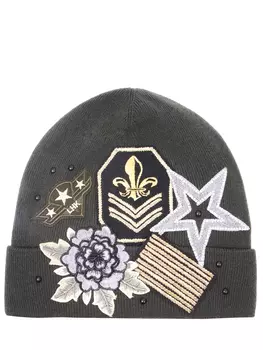 Шапка с декором