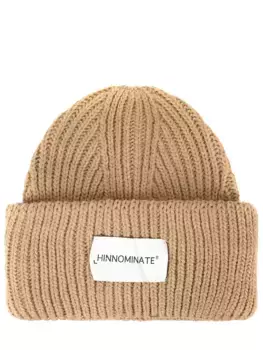 Шапка с логотипом