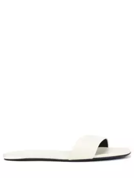 Шлепанцы кожаные Dina