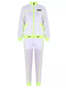 Спортивный костюм с перфорацией