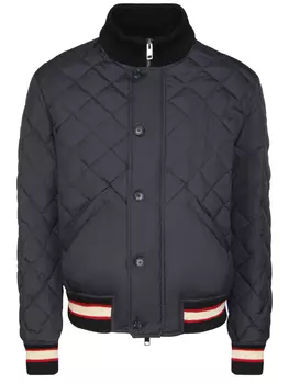 Стеганая куртка