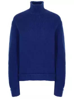 Свитер шерстяной