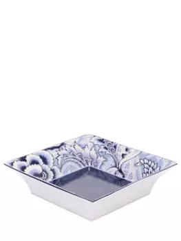 Тарелка фарфоровая