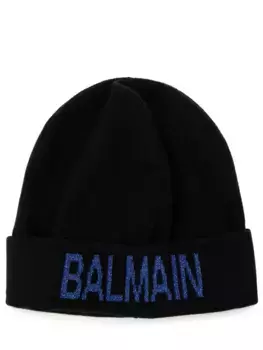 Вязаная шапка из шерсти