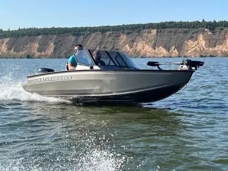 Моторная лодка, Xstream 420X, графит X420X_graphit