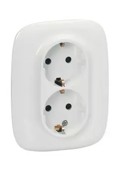 Механизм розетки 2-м Valena ALLURE 2х2К+З 16А 250В с лицевой панелью. защ. шторки безвинт. зажимы