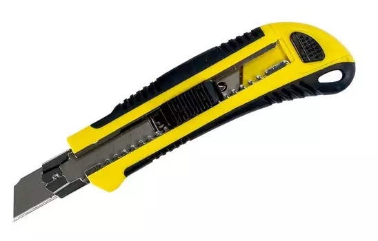 Нож Энкор 9667 со сменным лезвием 18 мм пластиковый корпус