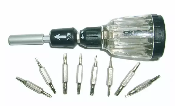 Отвертка 16 в 1 прямая SKRAB