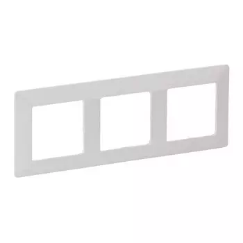 Рамка 3 поста Valena LIFE универсальная; бел.