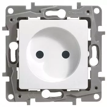 Розетка 2К - 16 А - 250 В~ - ETIKA