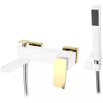 Смеситель для ванны с душем BOHEME