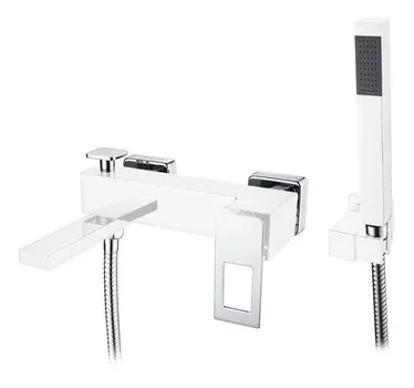 Смеситель для ванны с душем BOHEME